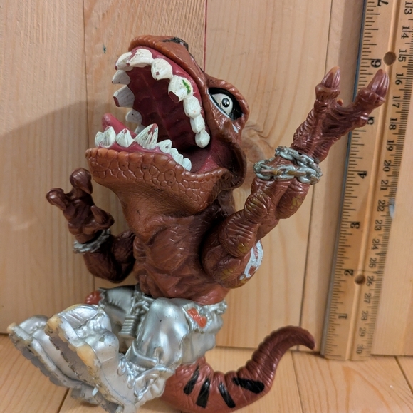 T-bone Street Sharks 1996 Mattel Dinosaur Action Figure - T-rex Extreme Dinosaur - Picture 3 of 5
